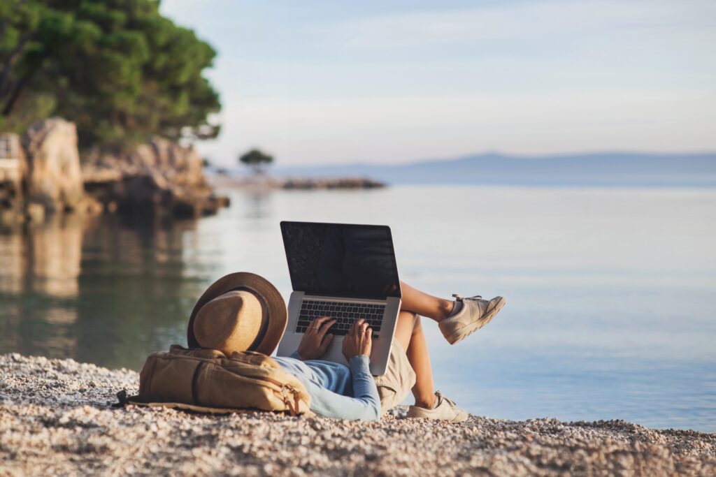 Als (Startende) ondernemer op vakantie, waar moet je op letten?