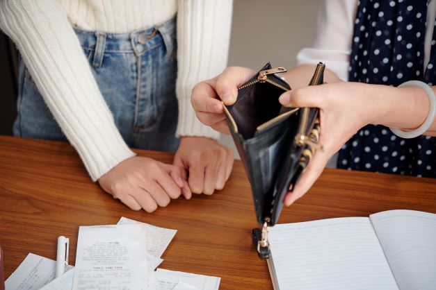 Ongekende stijging van het minimumloon met 10,15%